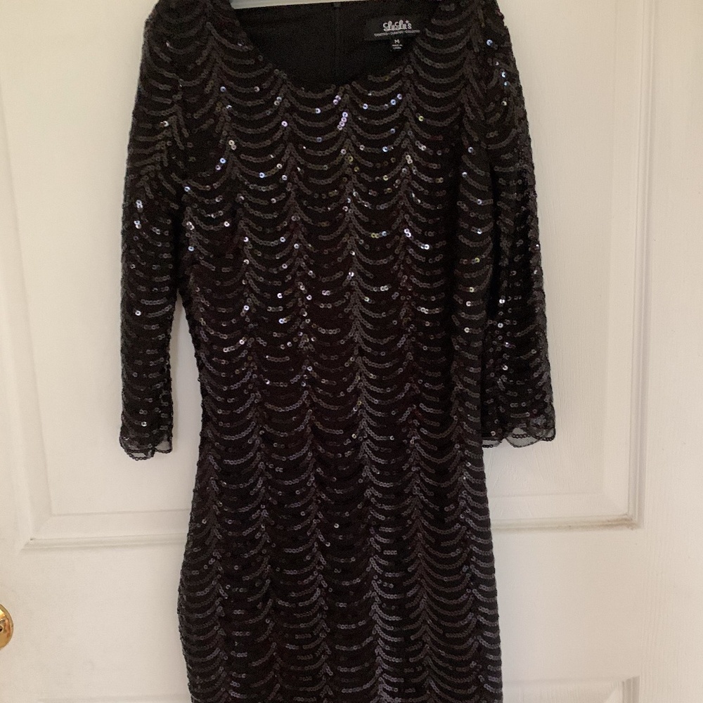 Luluʻs Fitted Sequin Dress